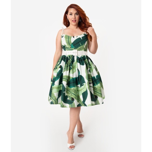 Collectif Mainline Jade Swing Dress - Banana Leaf - Picture 13 of 16